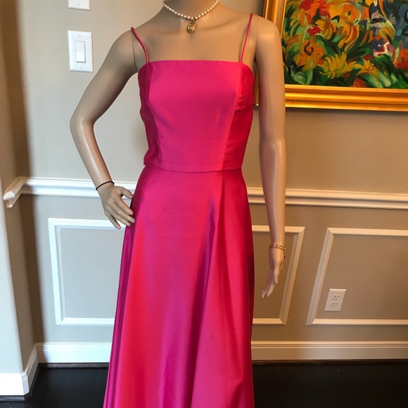 Formal dress 👗 - Picture 2 of 8